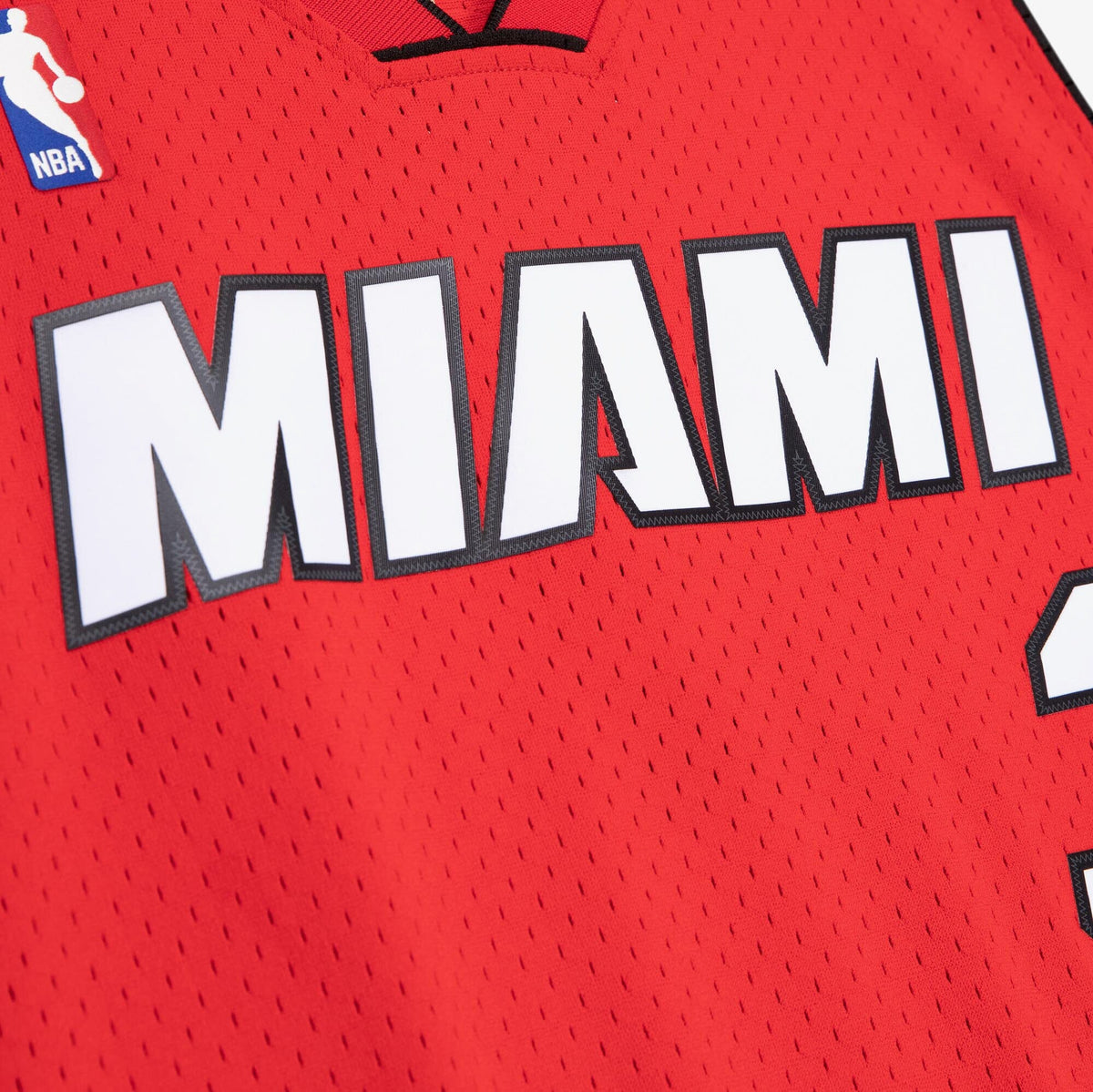 Miami Heat Swingman Jersey Alternate Dwayne Wade 2005-06