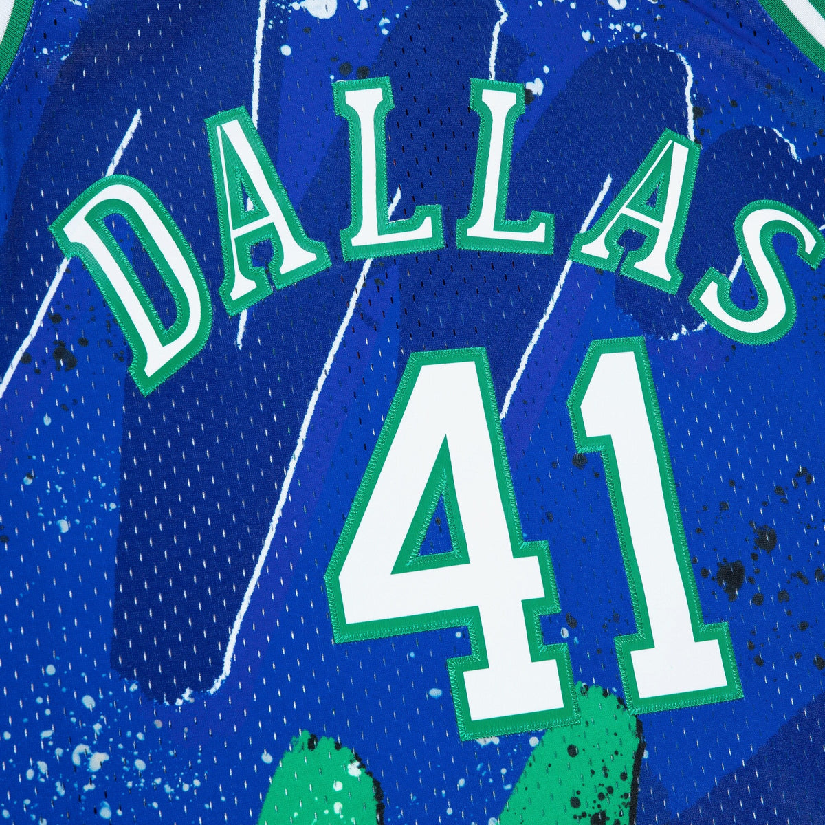 Dallas Mavericks Dirk Nowitzki 1998 Hyper Hoops Swingman Jersey - Blue