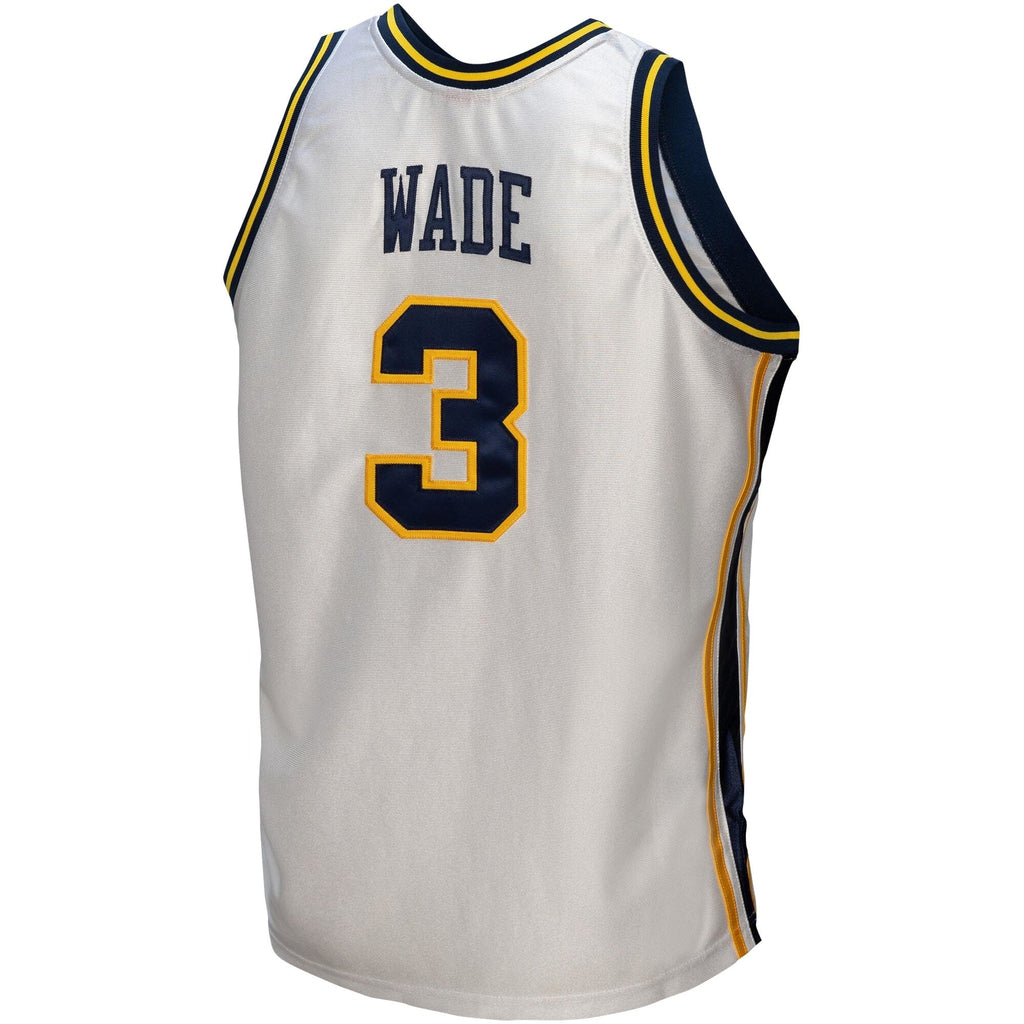 Dwyane Wade White Marquette Golden Eagles College Vault 2002/03 Jersey
